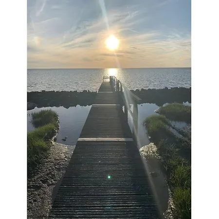 Nyaraló Haus Am Deich *